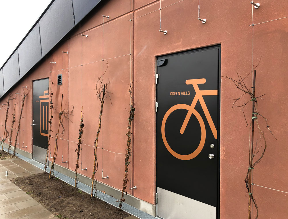 Balder Greenhills cykelparkering udskåret foliedekoration