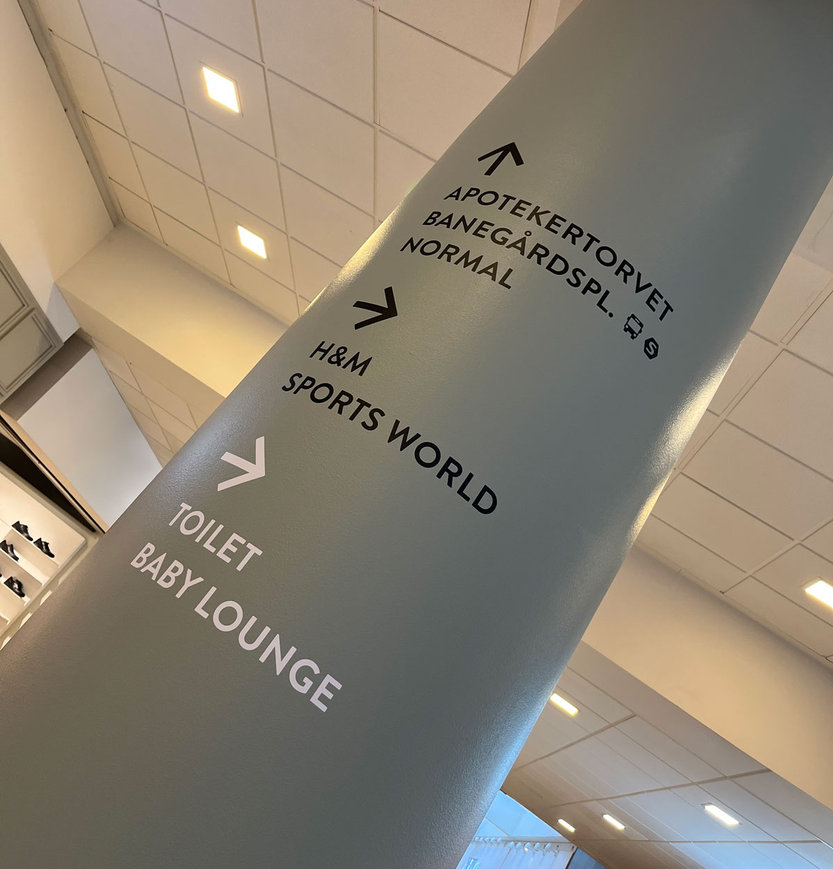 NREP Ballerup wayfinding på søjle